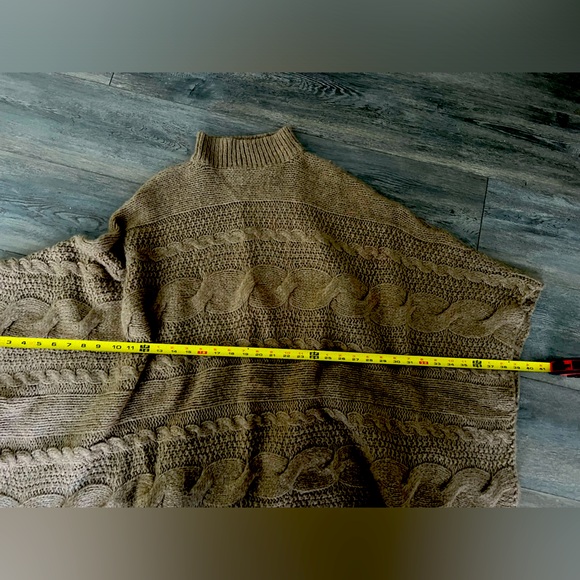 Anthropology Cable Knit Poncho - Picture 4 of 6